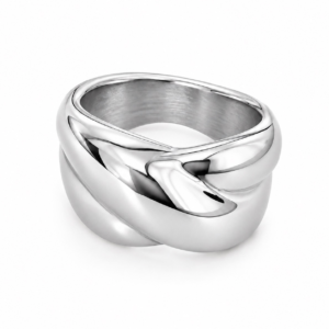 Chunky Cross Over Ring